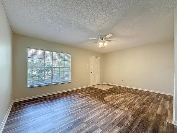 $135,000 | 2690 Coral Landings Boulevard, Unit 516, Palm Harbor, FL 34684