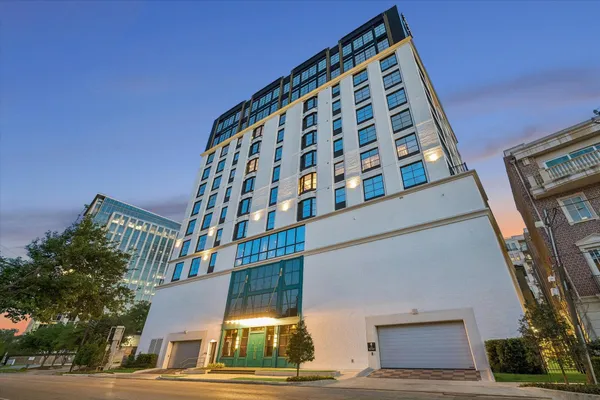 $2,575,000 | 2323 San Felipe Street, Unit 901, Houston, TX 77019