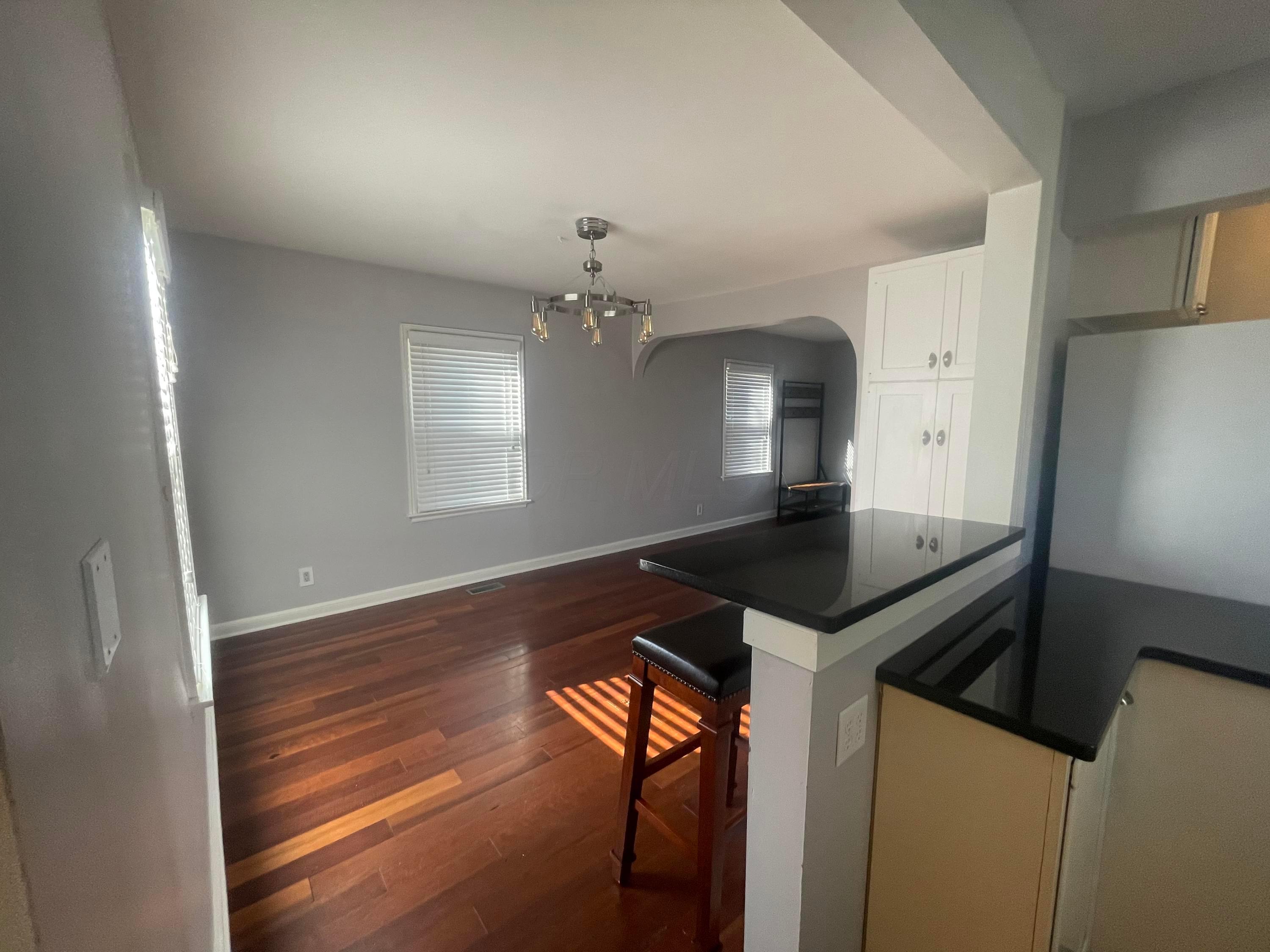 930 Palmer Road Columbus, OH 43212 - Photo 12 of 30
