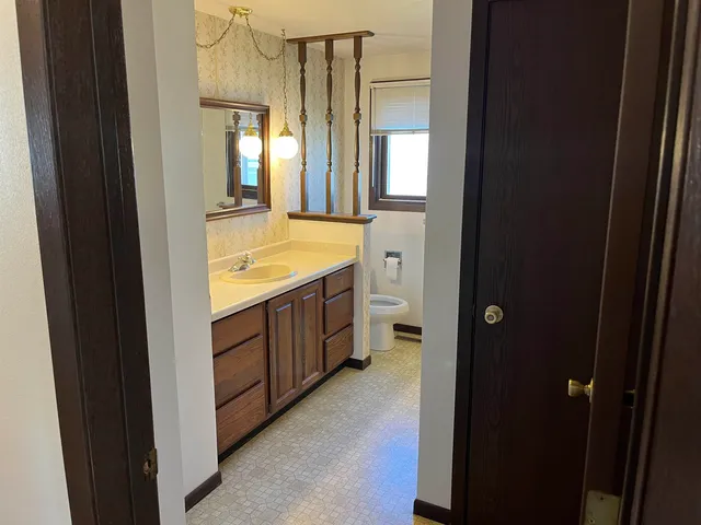 $199,900 | 1027 Prairie Avenue, Hillsboro, WI 54634