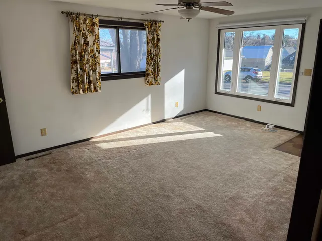 $199,900 | 1027 Prairie Avenue, Hillsboro, WI 54634