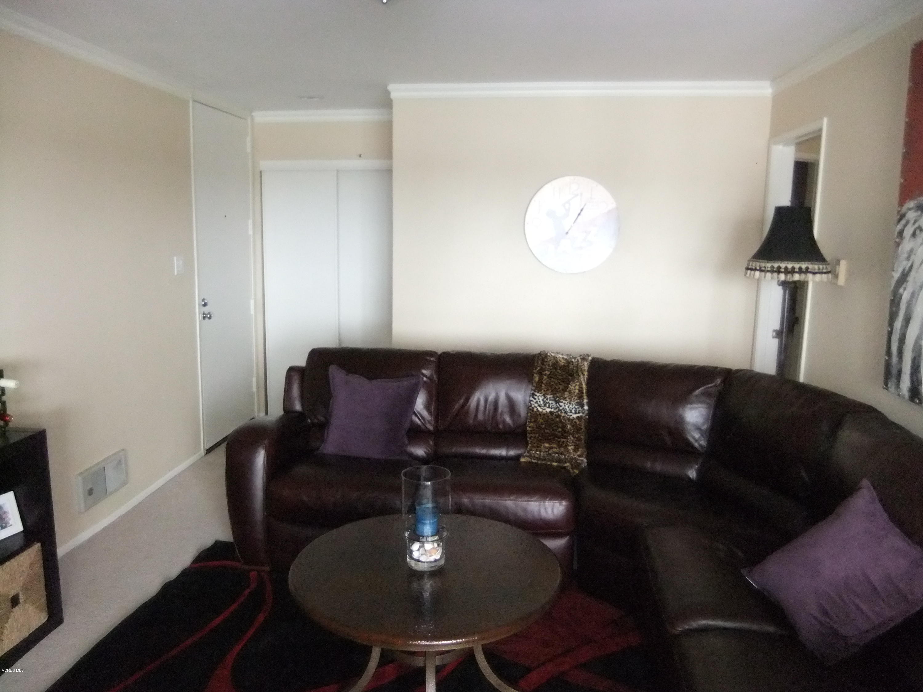 2901 Peninsula Road, Unit 345 Oxnard, CA 93035 - Photo 12 of 28 All walls have crown molding