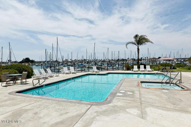 2901 Peninsula Road, Unit 345 Oxnard, CA 93035 - Photo 23 of 28 pool and spa