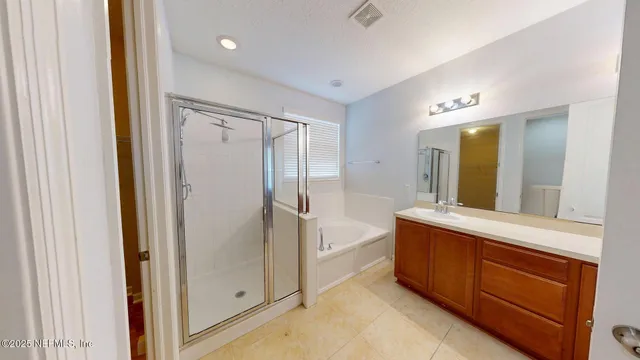 $2,075 | 15707 Lexington Park Boulevard, Jacksonville, FL 32218