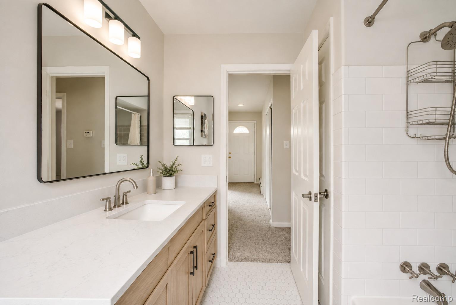 2423 Crooks Road Royal Oak, MI 48073 - Photo 20 of 36 Virtually Staged With Renovation