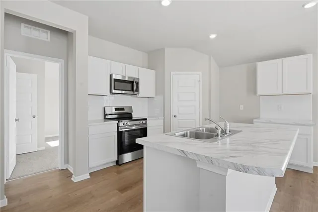 $348,000 | 20391 West 194th Terrace, Spring Hill, KS 66083