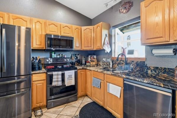 44310 Homestead Road Elizabeth, CO 80107 - Photo 5 of 49 Gallery Image 5