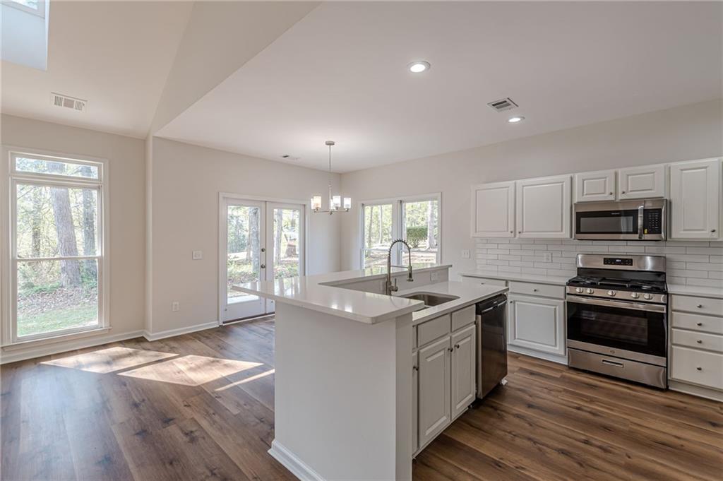 775 Southland Pass Stone Mountain, GA 30087 - Photo 21 of 76
