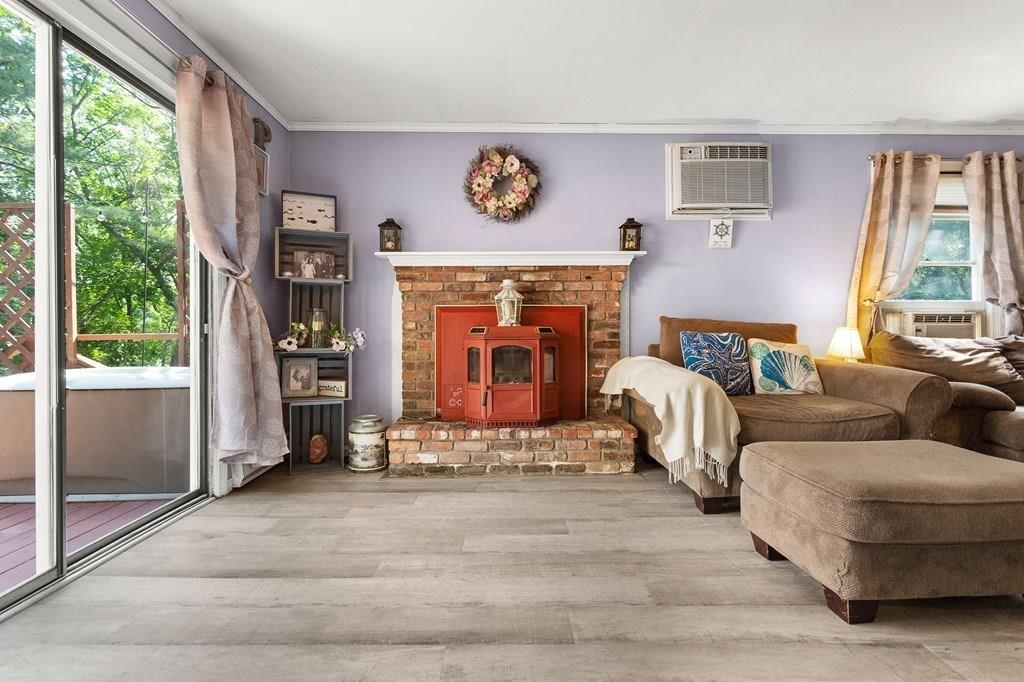 14 Montserrat Road Beverly, MA 01915 - Photo 4 of 28 Gallery Image 4