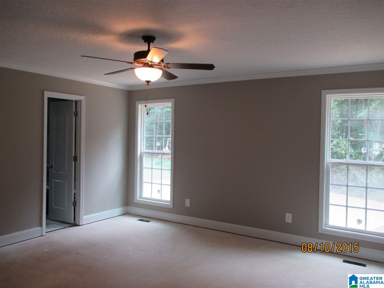 1009 Southeast Groves Pass Weaver, AL 36277 - Photo 13 of 21