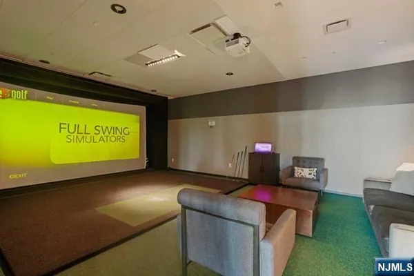 $4,750 | 320 Adolphus Avenue, Unit 404, Cliffside Park, NJ 07010