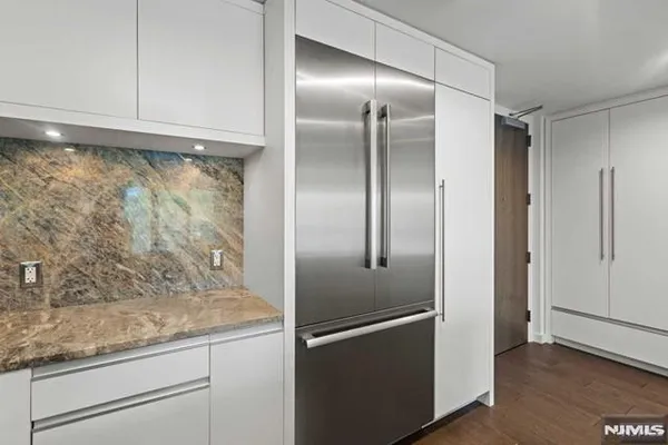 $4,750 | 320 Adolphus Avenue, Unit 404, Cliffside Park, NJ 07010