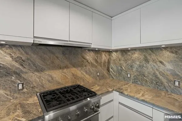 $4,750 | 320 Adolphus Avenue, Unit 404, Cliffside Park, NJ 07010