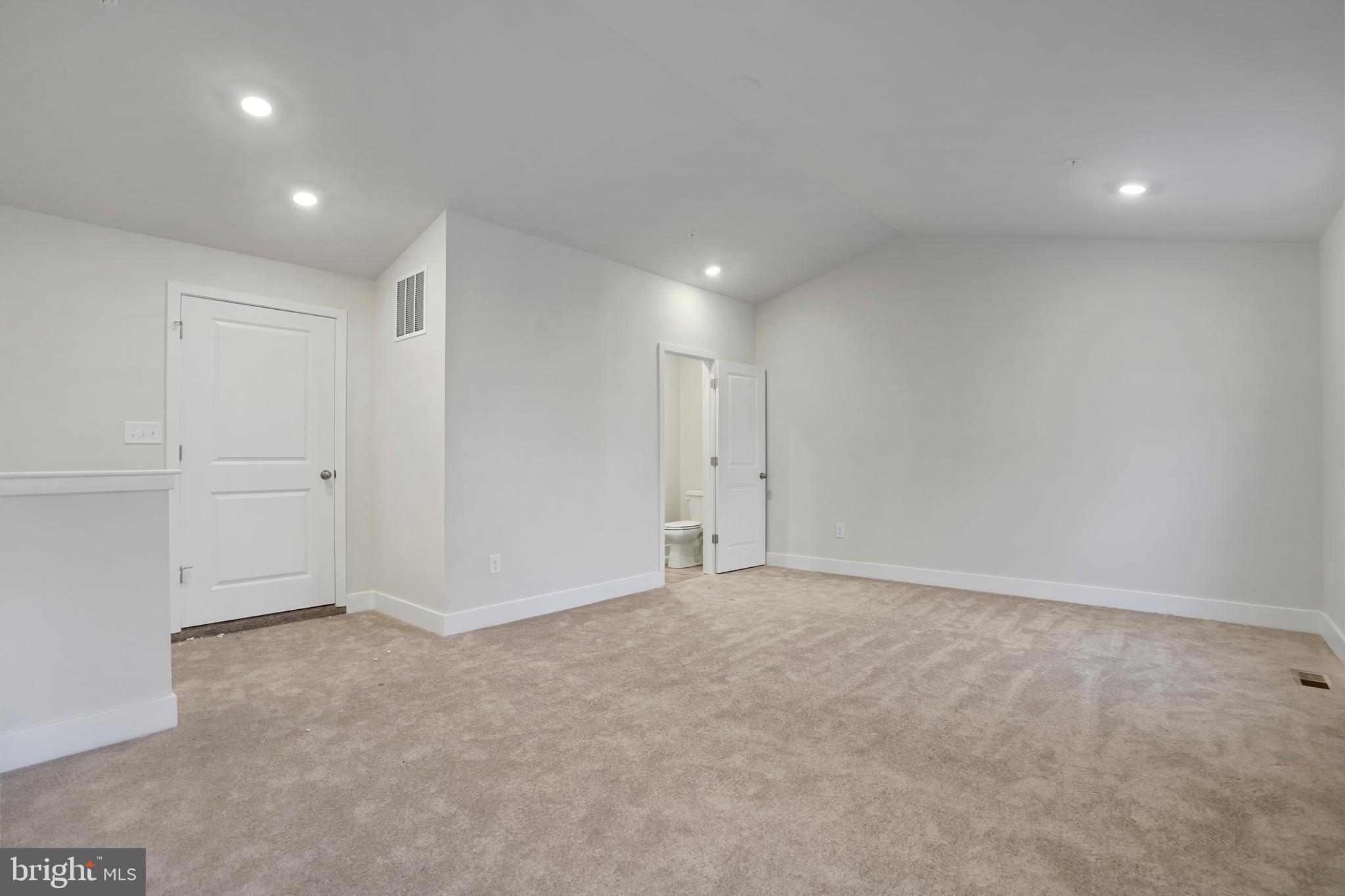 320 Sweetbay Road Essex, MD 21221 - Photo 23 of 37 Upper level loft