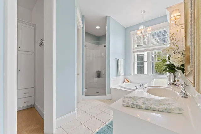 $879,000 | 11580 East 565 North, Orland, IN 46776