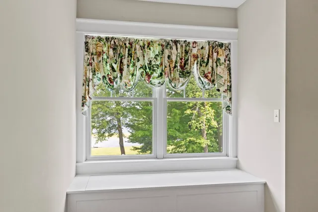 $879,000 | 11580 East 565 North, Orland, IN 46776