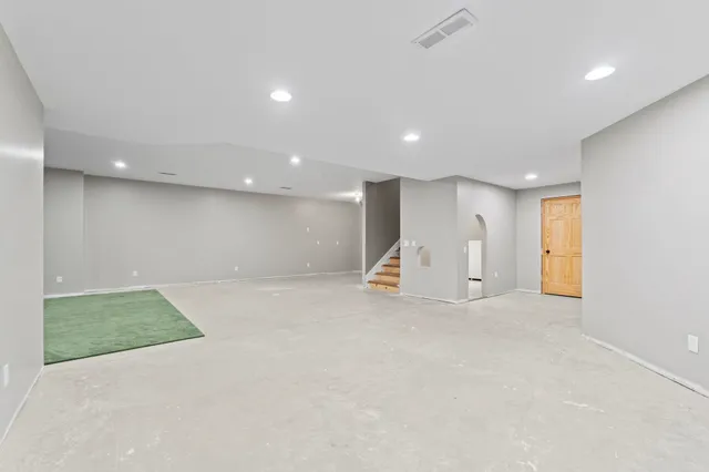 $879,000 | 11580 East 565 North, Orland, IN 46776