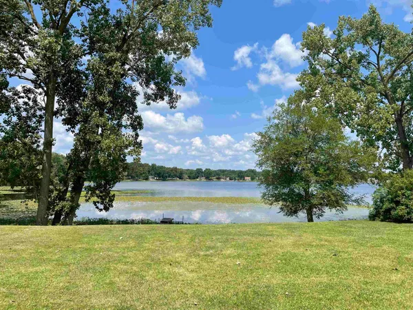 $879,000 | 11580 East 565 North, Orland, IN 46776