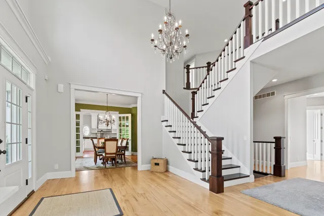 $879,000 | 11580 East 565 North, Orland, IN 46776