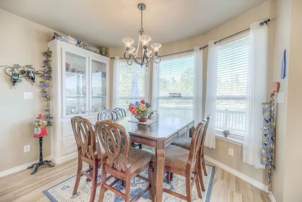 $474,900 | 293 Twin Magnolia, Onalaska, TX 77360