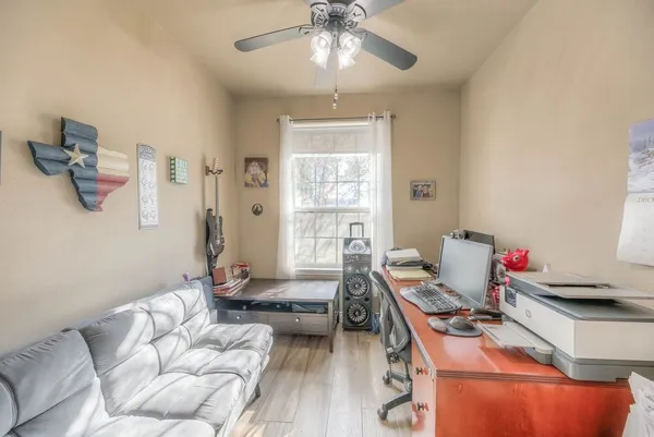 $474,900 | 293 Twin Magnolia, Onalaska, TX 77360