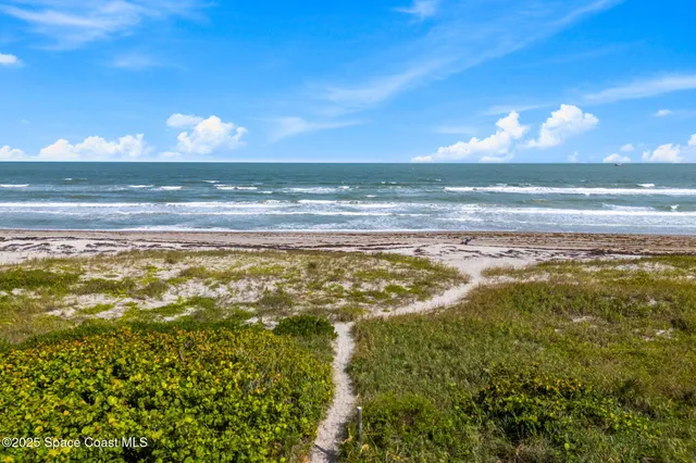 a view of an ocean view