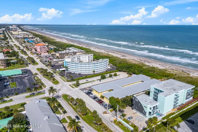 $1,800 | 3820 Ocean Beach Boulevard, Unit 232, Cocoa Beach, FL 32931