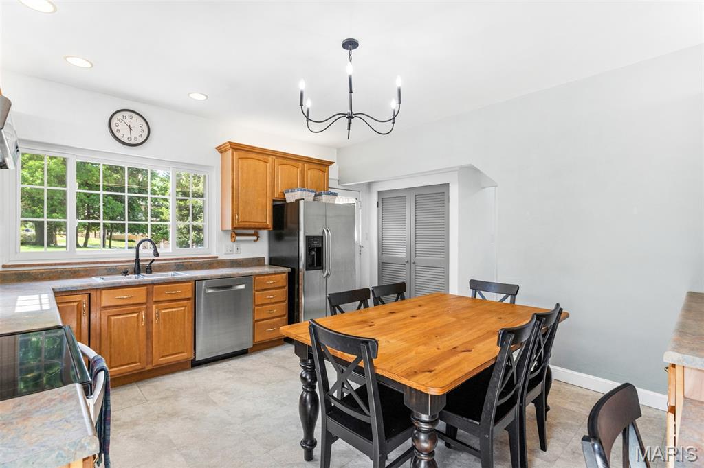 204 Spencer Road Webster Groves, MO 63119 - Photo 27 of 76