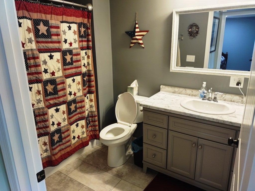 2592 Old Hurst Road Hiwassee, VA 24347 - Photo 13 of 31 Gallery Image 13