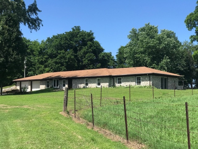 8255 Hunts Road New Harmony, IN 47631 - Photo 1 of 34 Gallery Image 1