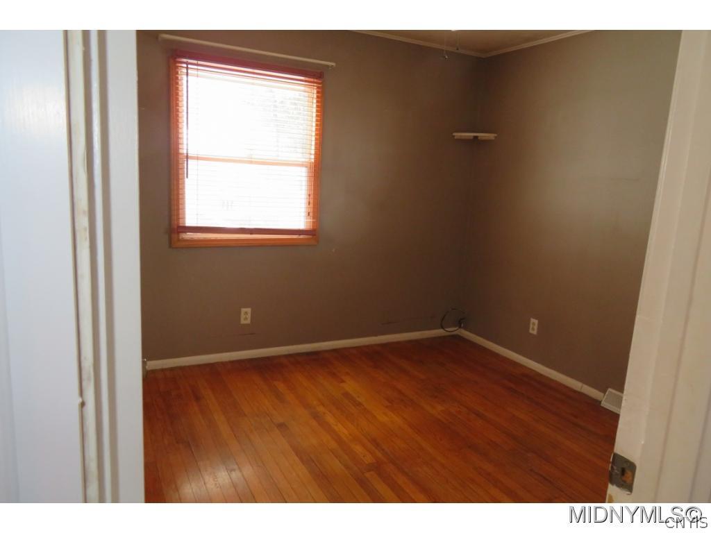 333 North Glen Road Rome, NY 13440 - Photo 9 of 12
