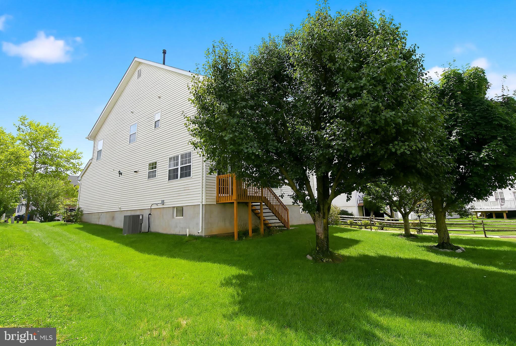 19 Richards Road Lawrenceville, NJ 08648 - Photo 33 of 35 Gallery Image 33