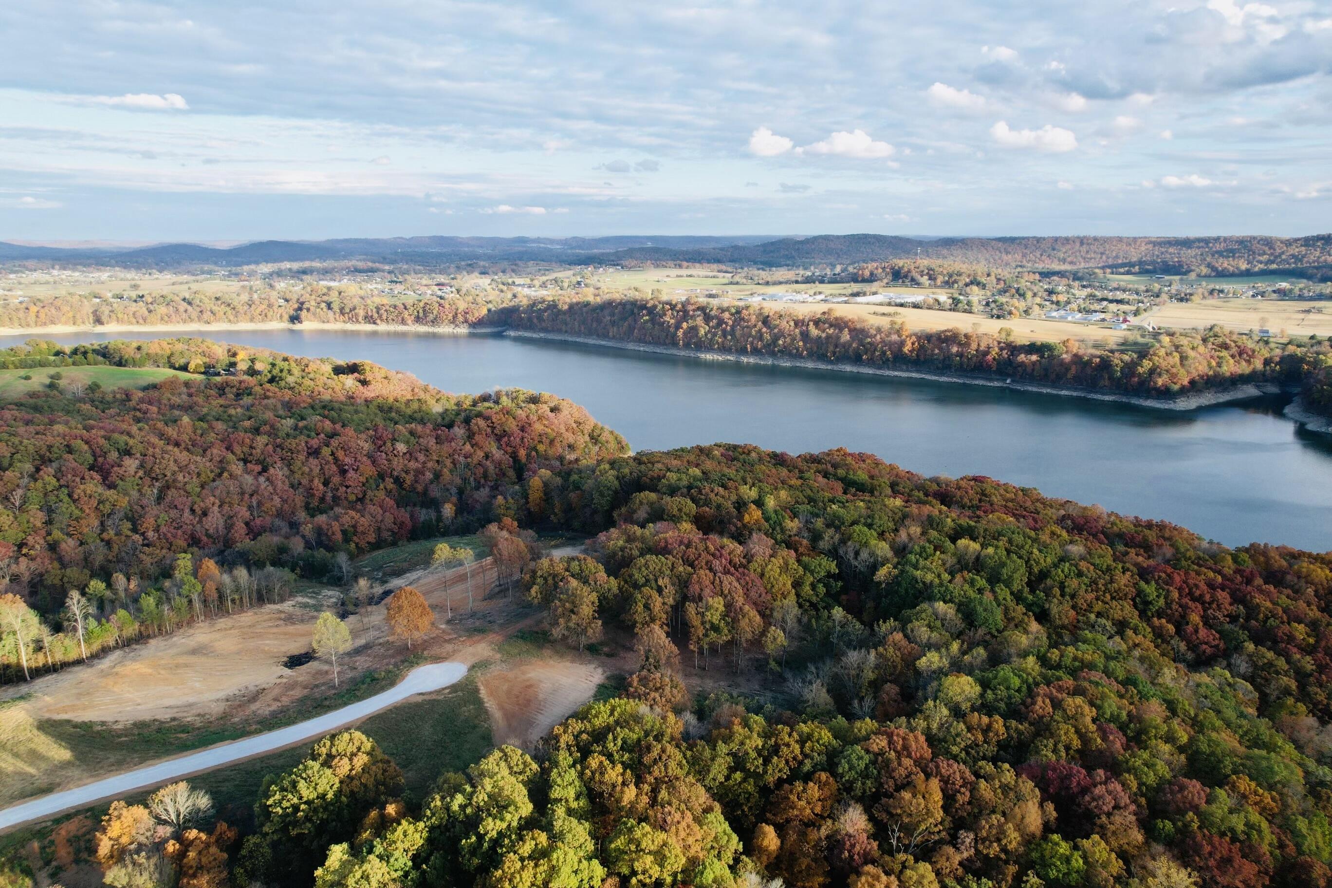 10 Newell Road Somerset, KY 42503 - Photo 3 of 37 dji_fly_20241030_174330_299_173032522923