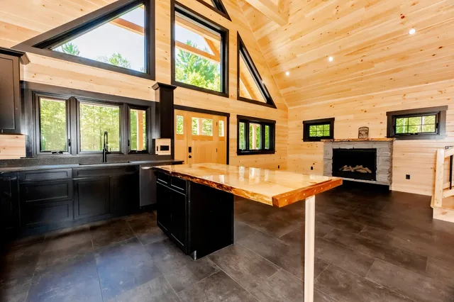 $525,000 | 9 Beechnut Ridge, Strong, ME 04983