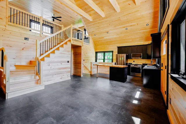 $525,000 | 9 Beechnut Ridge, Strong, ME 04983