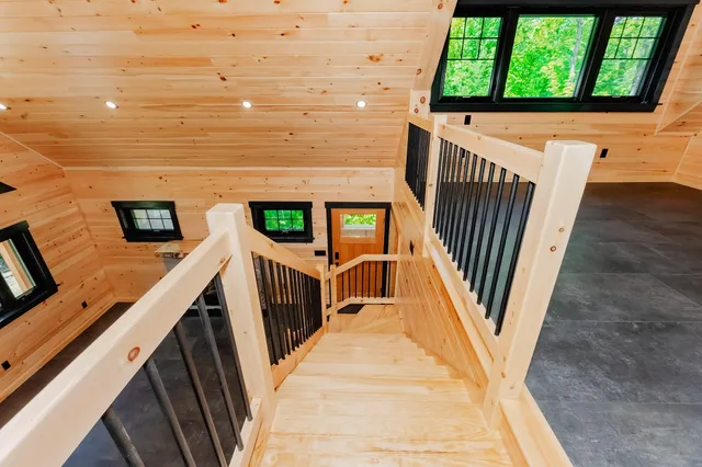 $525,000 | 9 Beechnut Ridge, Strong, ME 04983