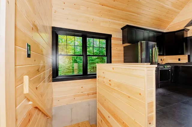 $525,000 | 9 Beechnut Ridge, Strong, ME 04983