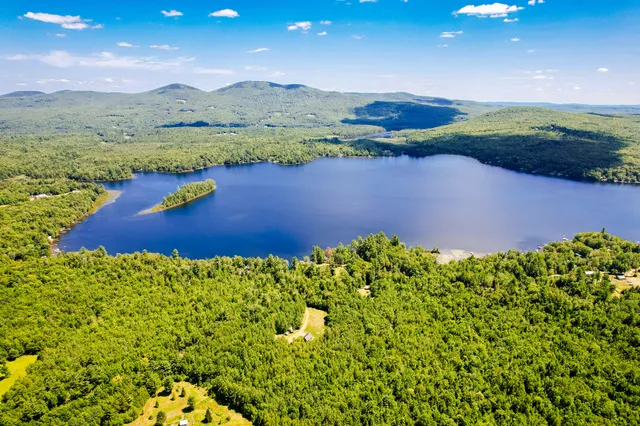 $525,000 | 9 Beechnut Ridge, Strong, ME 04983