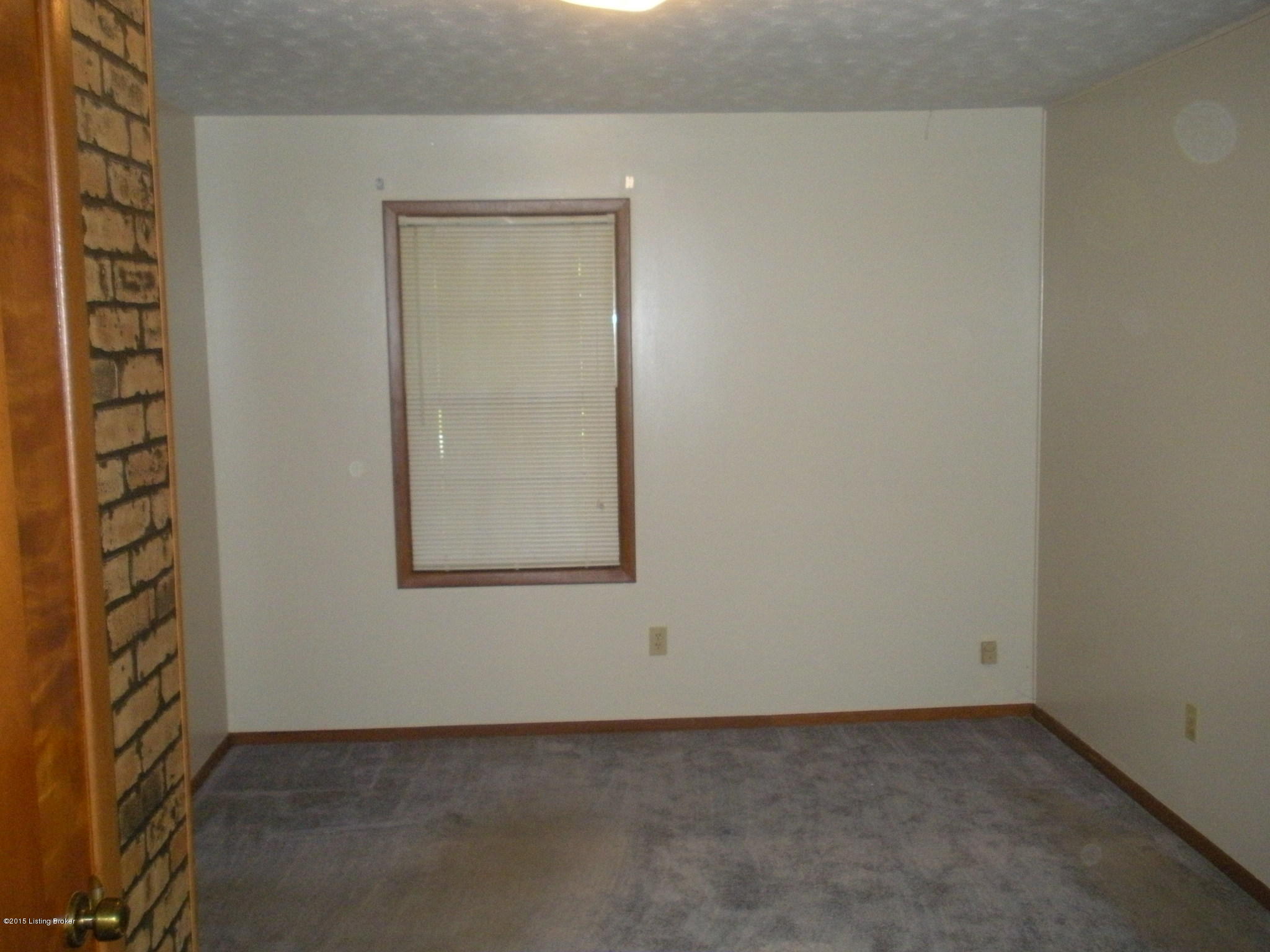 10100 Wingfield Road Louisville, KY 40291 - Photo 13 of 15 Bedroom 3