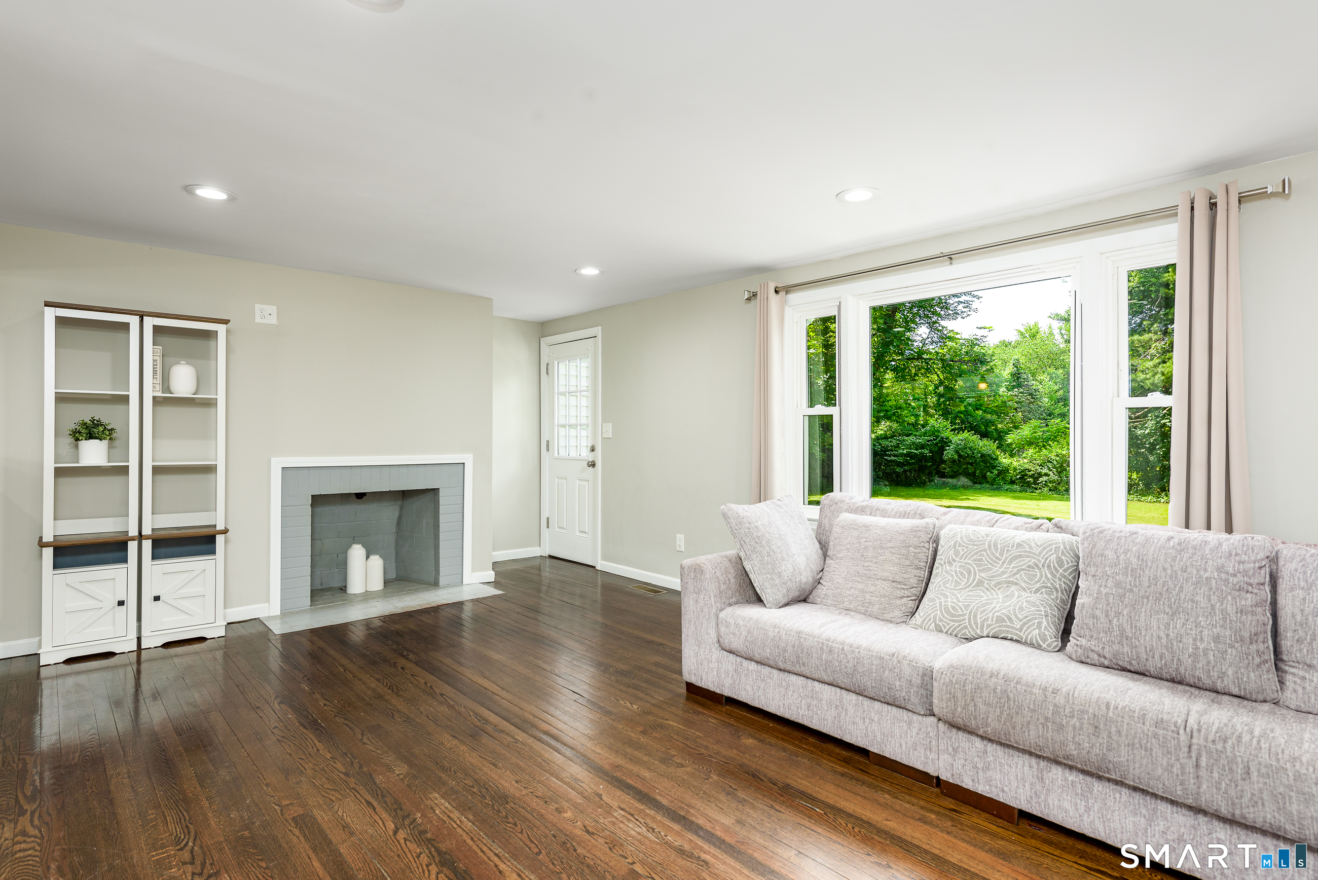 23 Ludlow Road Windsor, CT 06095 - Photo 6 of 37