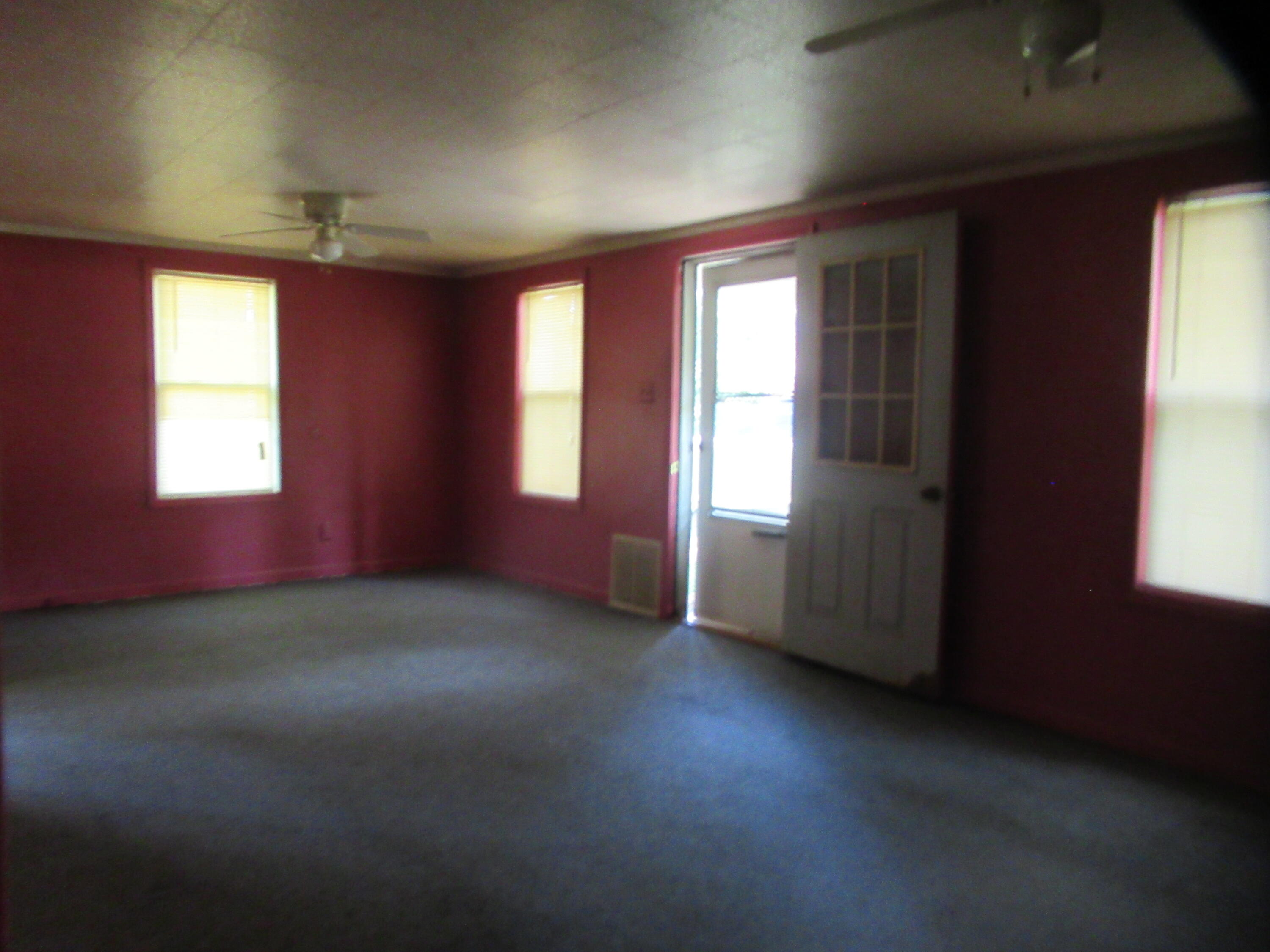 3125 Detroit Road Niles, MI 49120 - Photo 7 of 10 IMG_0152