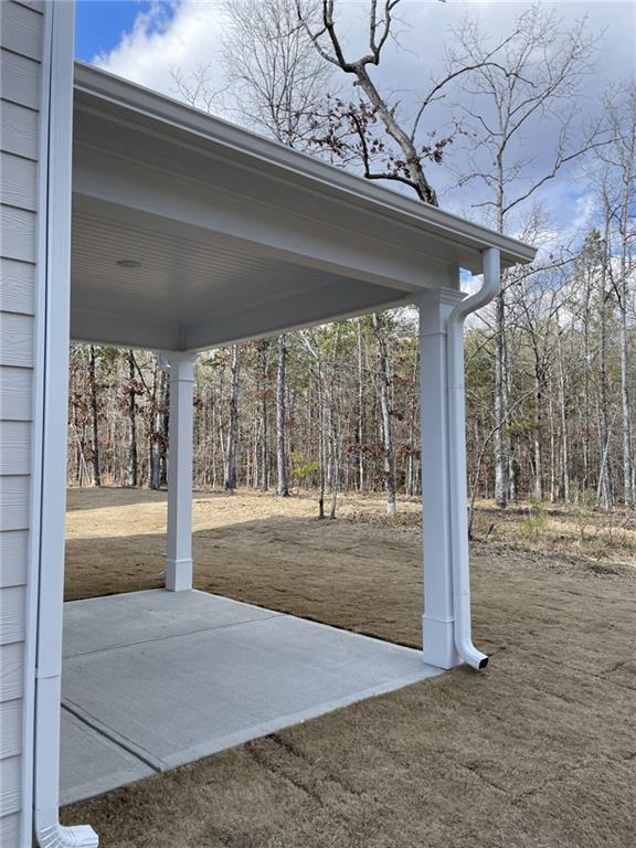 23 Whistling Oaks NE Drive Rome, GA 30165 - Photo 3 of 26 a view of a porch