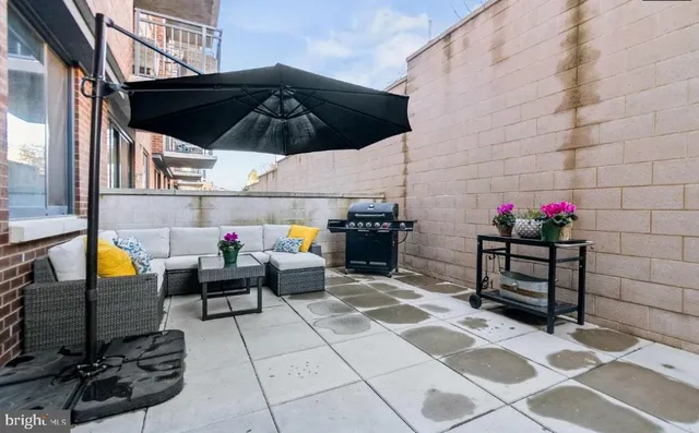 a view of house with outdoor space