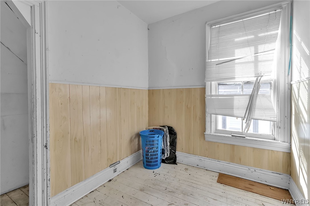 162 Normal Avenue Buffalo, NY 14213 - Photo 33 of 40