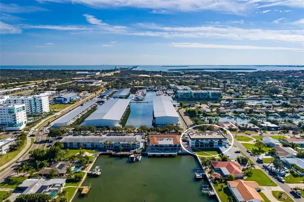 $199,900 | 3789 46th Avenue South, Unit 101, St. Petersburg, FL 33711