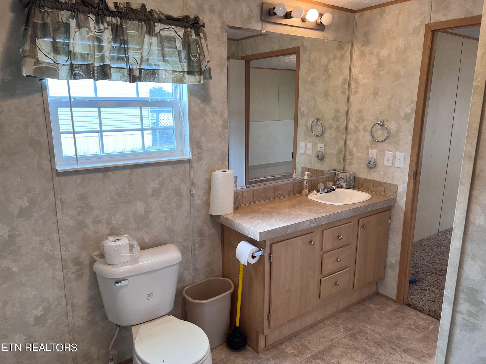 1705 Cherry Street Rutledge, TN 37861 - Photo 14 of 19 33