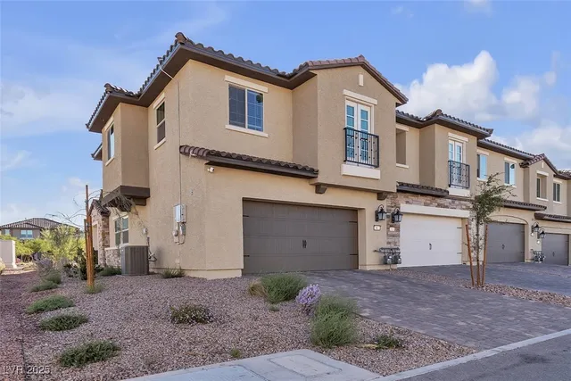 $2,050 | 901 Jigglypuff Place, Henderson, NV 89011