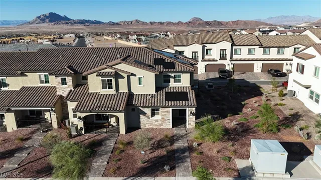 $2,050 | 901 Jigglypuff Place, Henderson, NV 89011