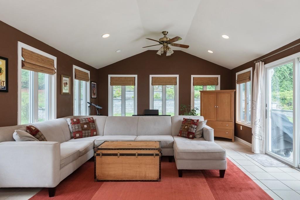 84 Glencliff Road Boston, MA 02131 - Photo 8 of 24 Gallery Image 8