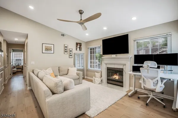 $439,900 | 38 Fieldstone Road, Bedminster, NJ 07921